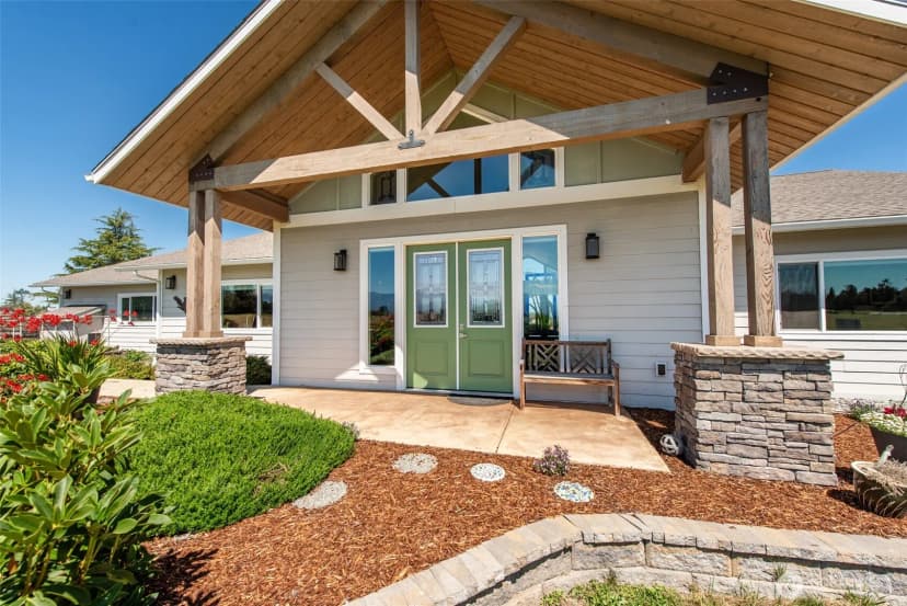 Property photo for 94 Tulip Lane, Sequim photo 4
