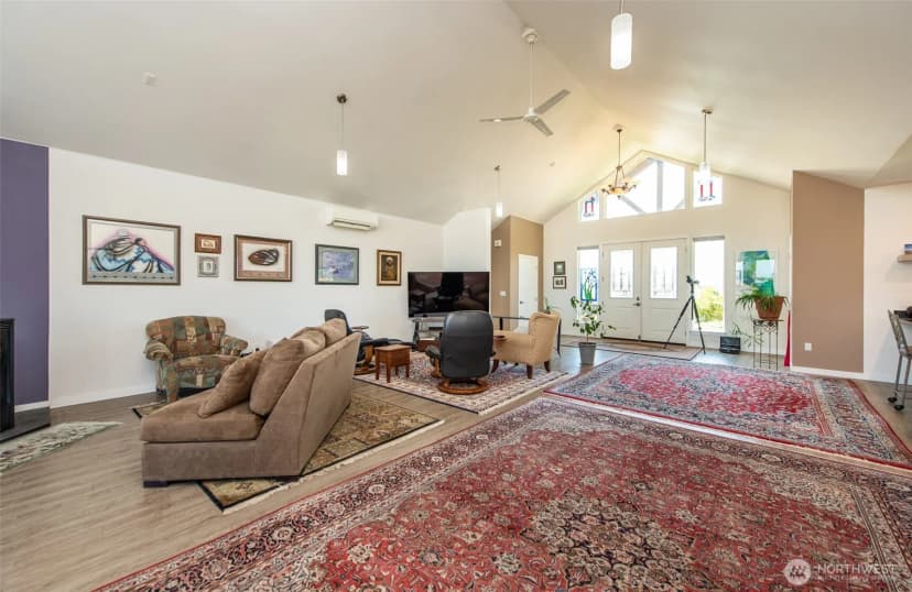 Property photo for 94 Tulip Lane, Sequim photo 8
