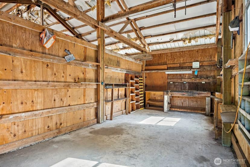 Property photo for 36703 Pulford Road E, Eatonville photo 35