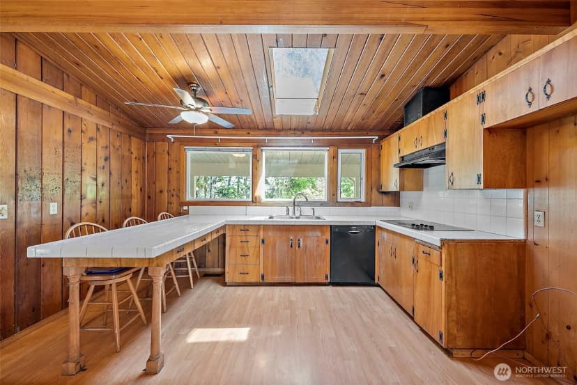 Property photo for 36703 Pulford Road E, Eatonville photo 7