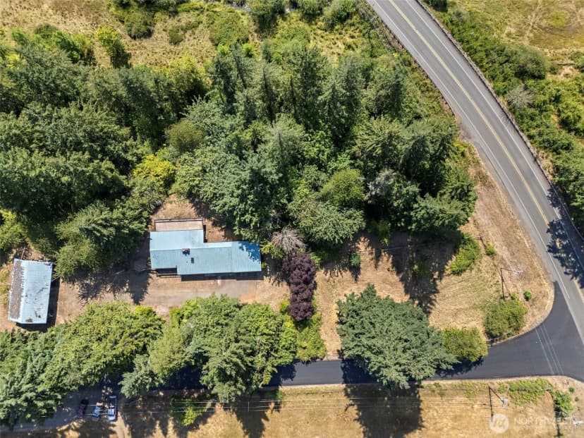 Property photo for 36703 Pulford Road E, Eatonville photo 37