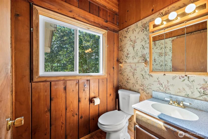 Property photo for 36703 Pulford Road E, Eatonville photo 11