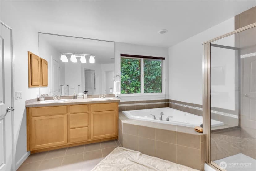 Property photo for 415 Pasco Place Ne, Renton photo 21