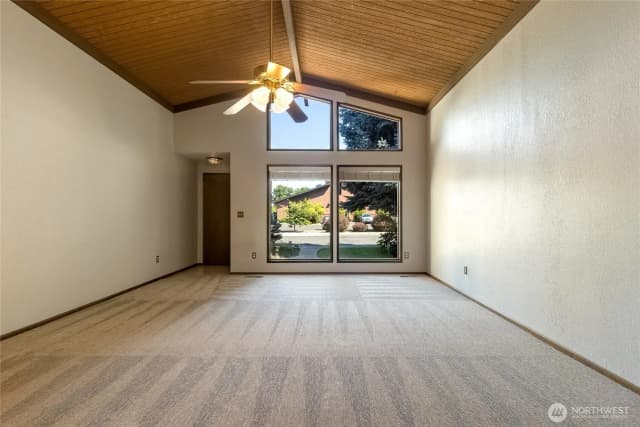 Property photo for 95 Yellowstone Street, Walla Walla photo 2