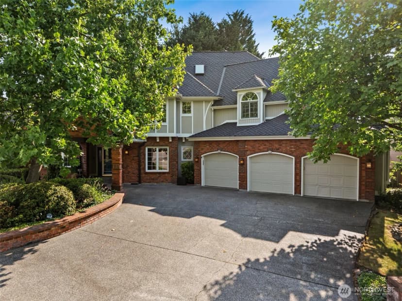Property photo for 33704 7th Place Sw, Federal Way photo 3