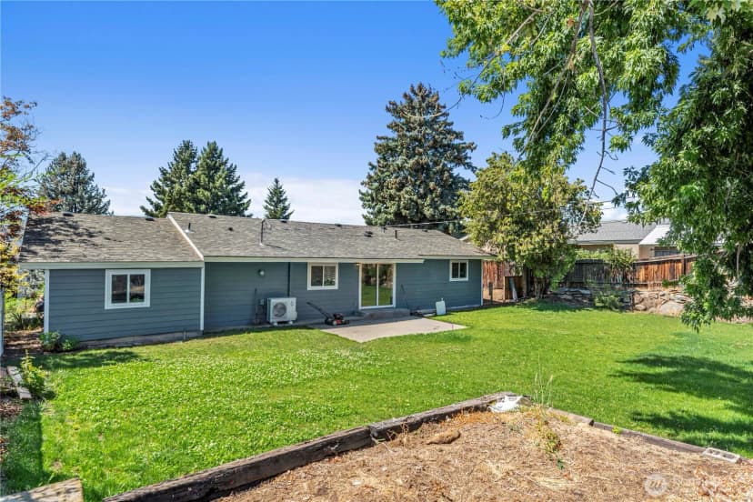 Property photo for 17 S Lombard Avenue S, East Wenatchee photo 9
