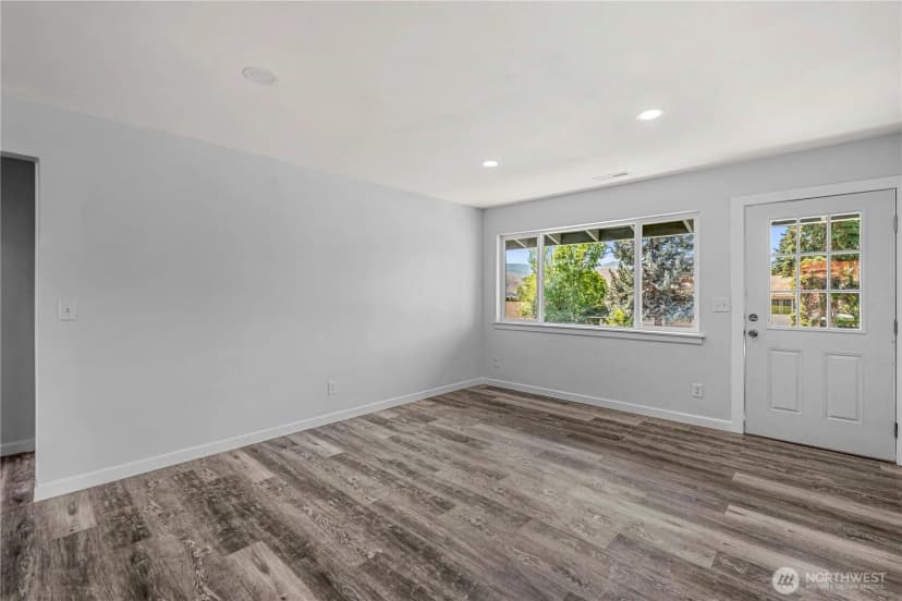 Property photo for 17 S Lombard Avenue S, East Wenatchee photo 22