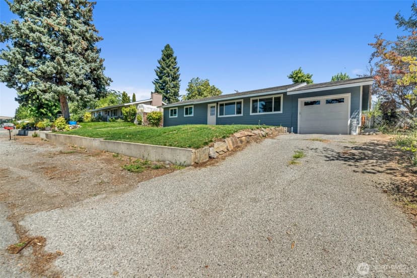 Property photo for 17 S Lombard Avenue S, East Wenatchee photo 4