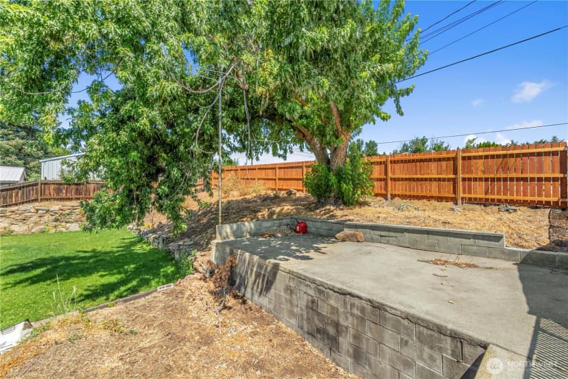 Property photo for 17 S Lombard Avenue S, East Wenatchee photo 11