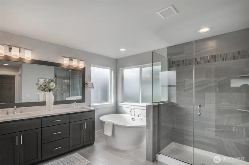 Property photo for 33497 Juniper Avenue Se, Black Diamond photo 15