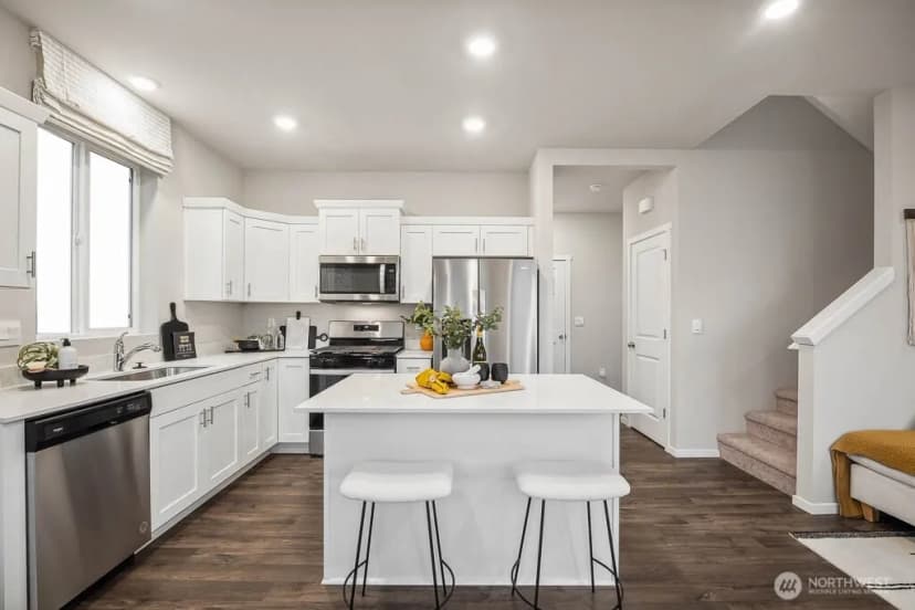 Property photo for 1727 Noble Avenue #82, Snohomish photo 6