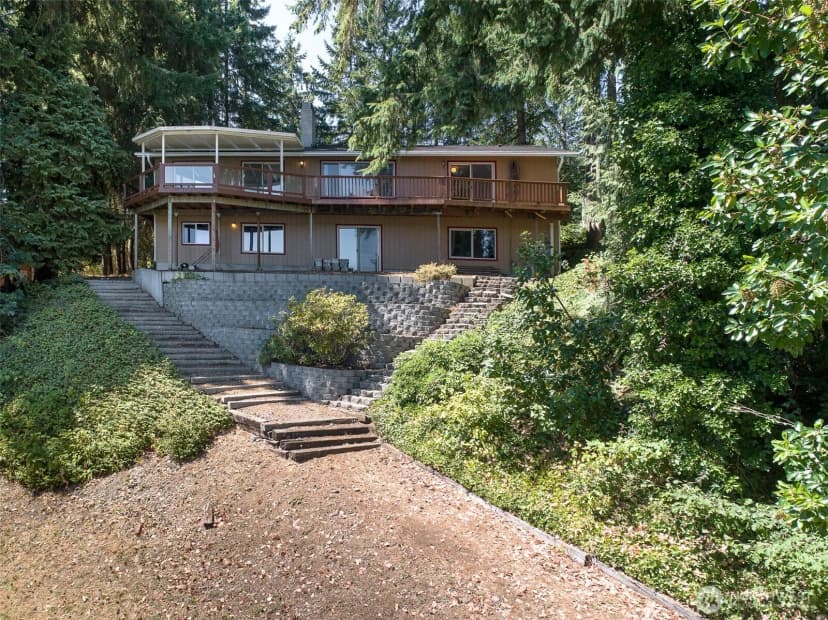 Property photo for 3722 Long Lake Drive Se, Olympia photo 2