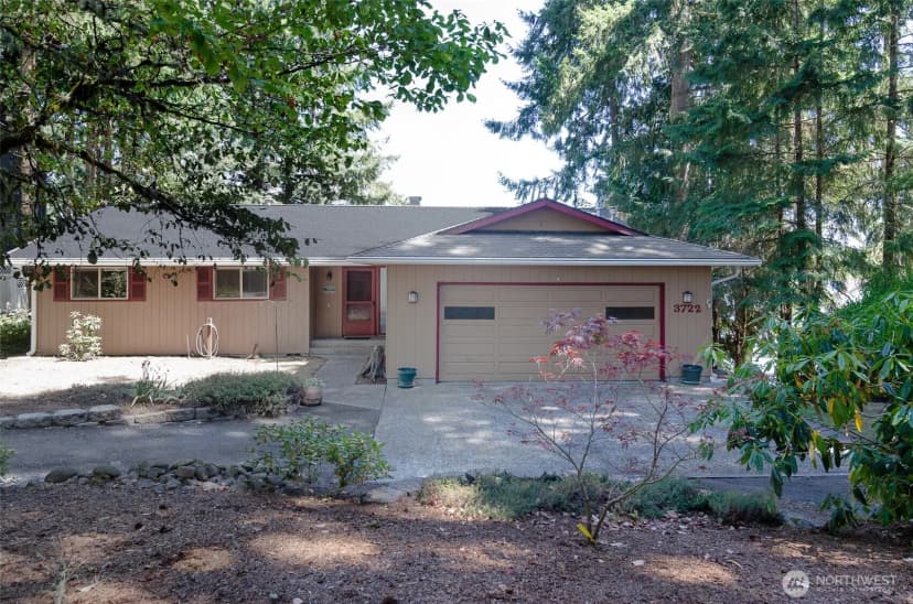 Property photo for 3722 Long Lake Drive Se, Olympia photo 33