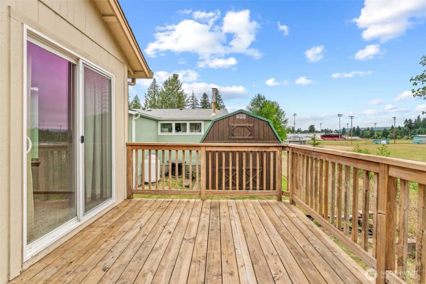 Property photo for 80 Hill Dr, Cathlamet photo 18