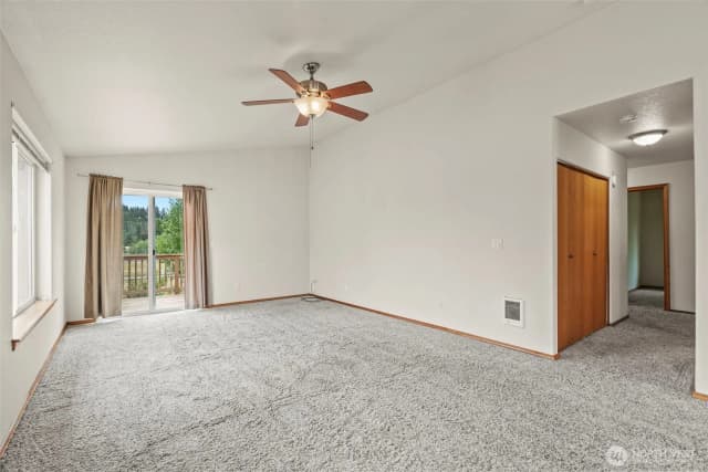 Property photo for 80 Hill Dr, Cathlamet photo 5