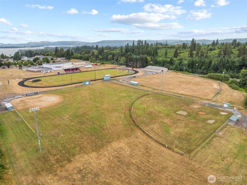 Property photo for 80 Hill Dr, Cathlamet photo 22
