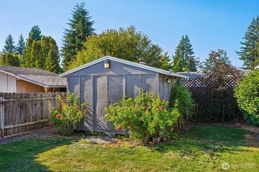 Property photo for 225 169th Street S, Spanaway photo 31