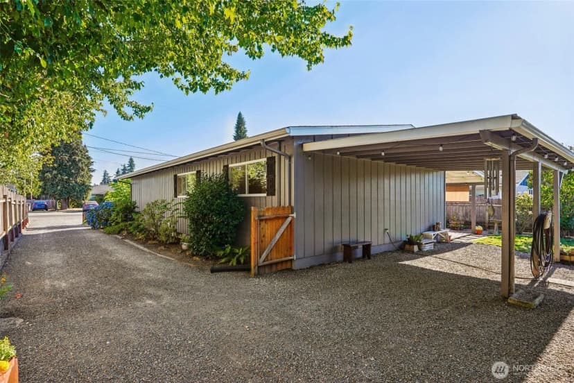 Property photo for 225 169th Street S, Spanaway photo 26