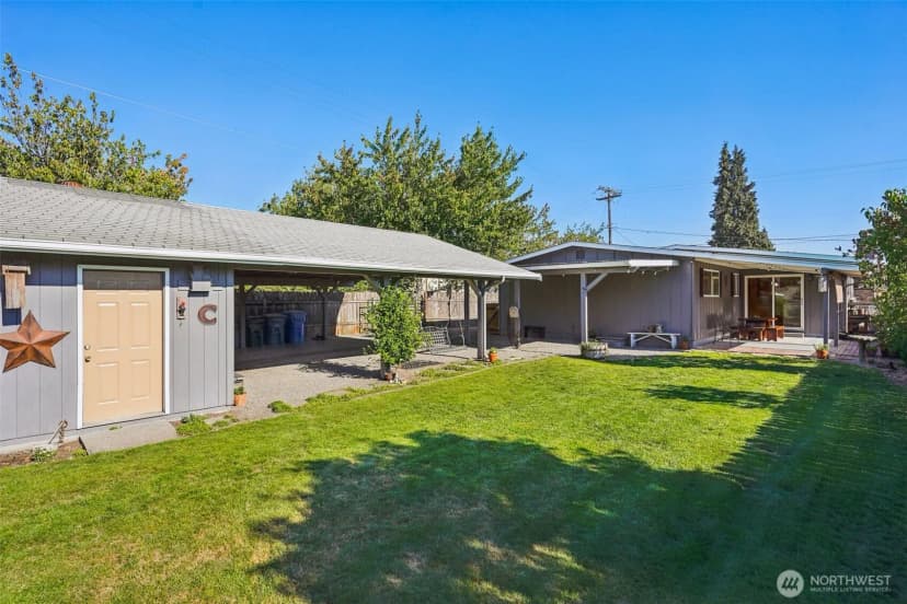 Property photo for 225 169th Street S, Spanaway photo 29