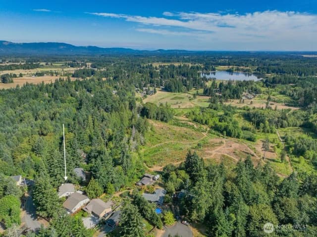 Property photo for 12530 Champion Drive Sw, Olympia photo 3