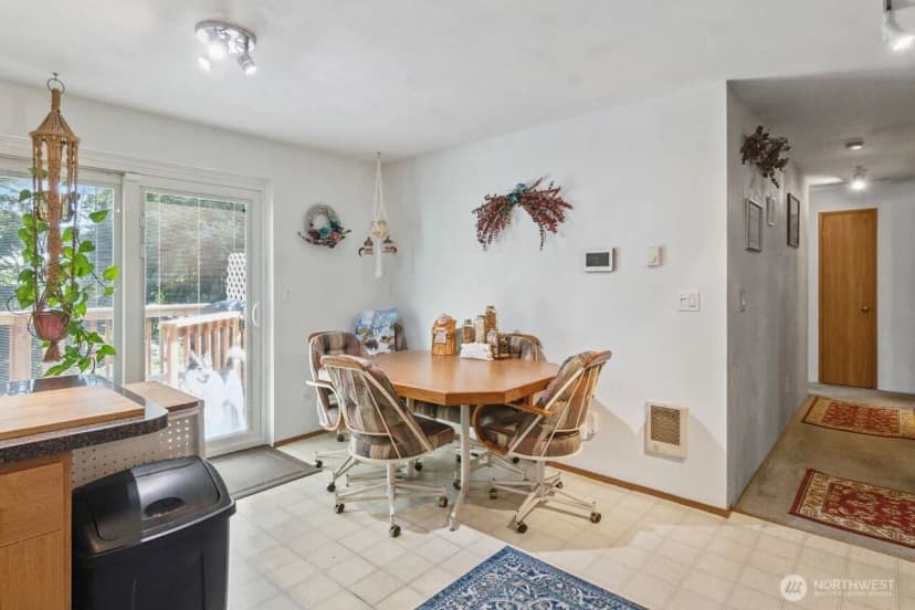 Property photo for 12530 Champion Drive Sw, Olympia photo 16