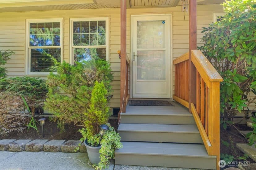 Property photo for 12530 Champion Drive Sw, Olympia photo 9