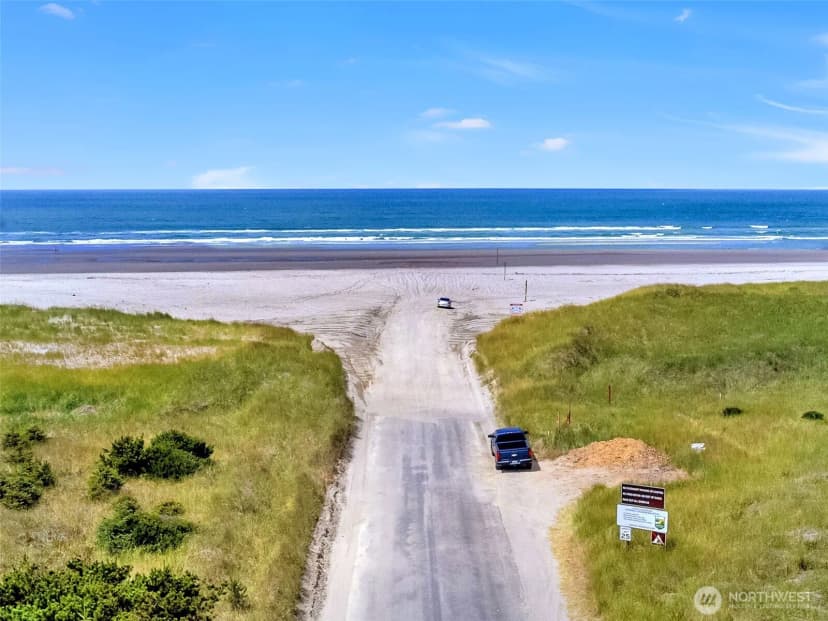 Property photo for 805 338th Place, Ocean Park photo 29