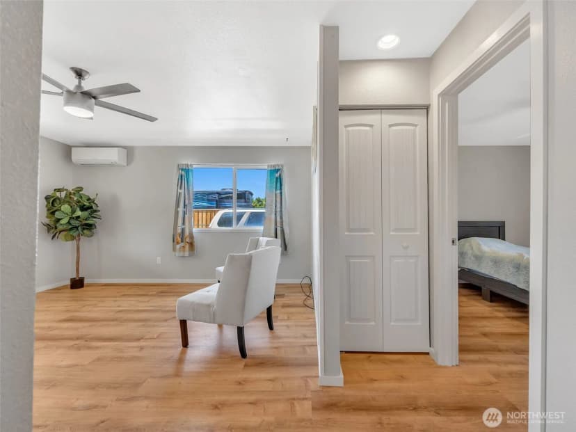 Property photo for 805 338th Place, Ocean Park photo 23