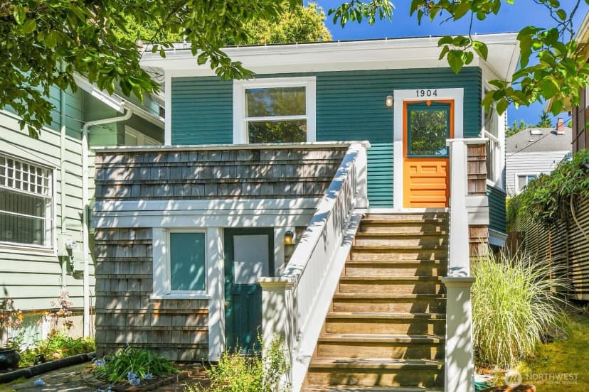 Property photo for 1904 9th Avenue W, Seattle photo 3