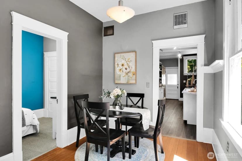 Property photo for 1904 9th Avenue W, Seattle photo 11