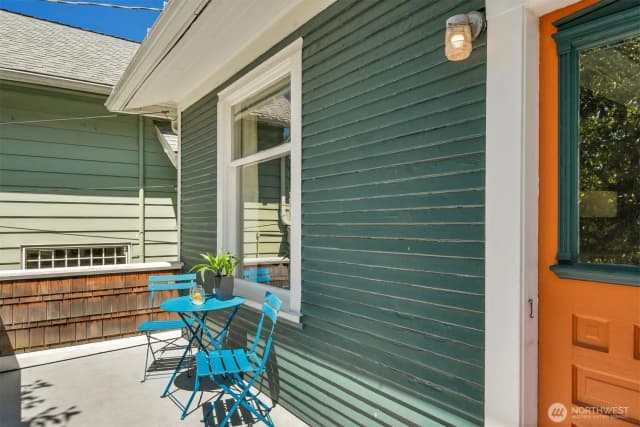 Property photo for 1904 9th Avenue W, Seattle photo 4