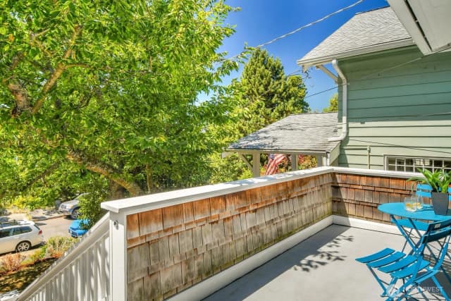 Property photo for 1904 9th Avenue W, Seattle photo 5