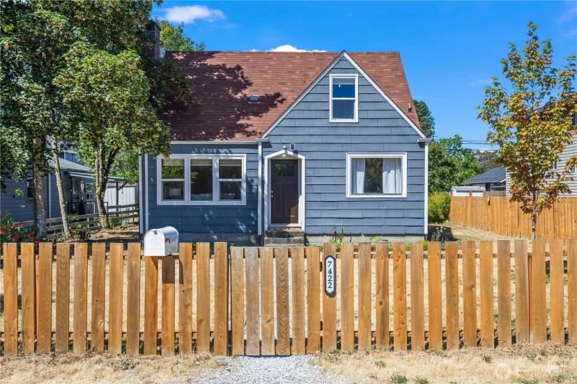 Property photo for 7422 S Oakes Street, Tacoma