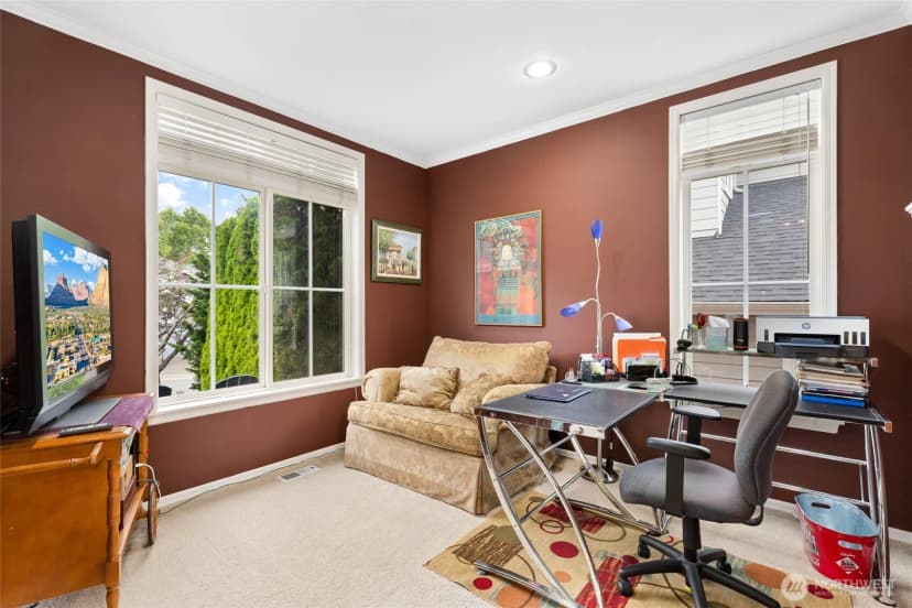Property photo for 2660 230th Avenue Se, Sammamish photo 8