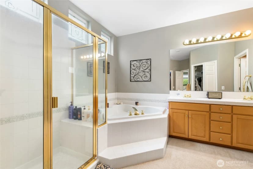 Property photo for 2660 230th Avenue Se, Sammamish photo 23