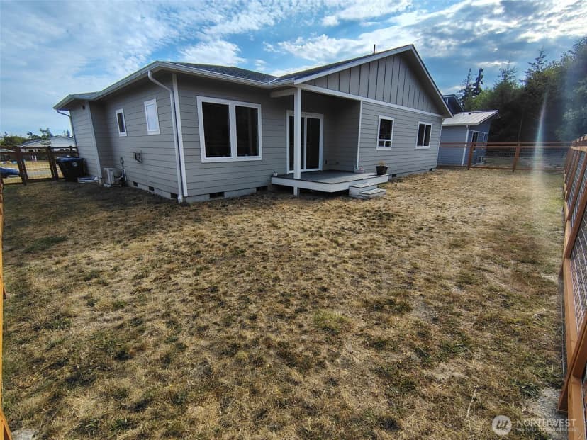 Property photo for 1428 Rook Dr, Port Angeles photo 35
