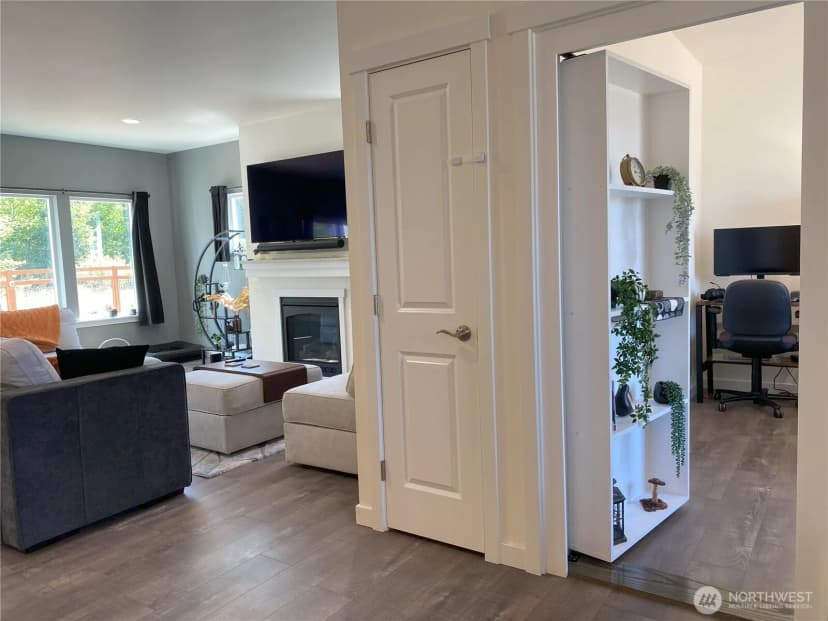 Property photo for 1428 Rook Dr, Port Angeles photo 6