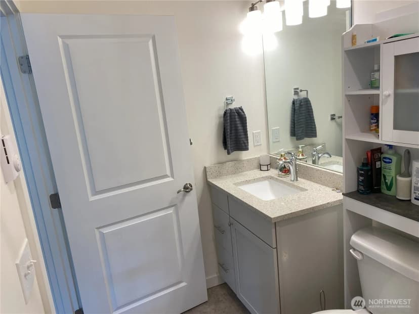 Property photo for 1428 Rook Dr, Port Angeles photo 12
