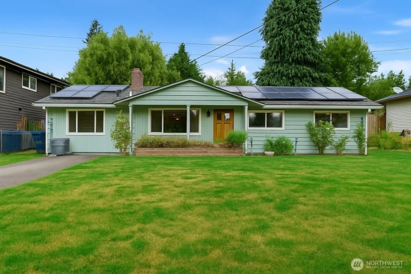 Property photo for 1423 212th Place Sw, Lynnwood