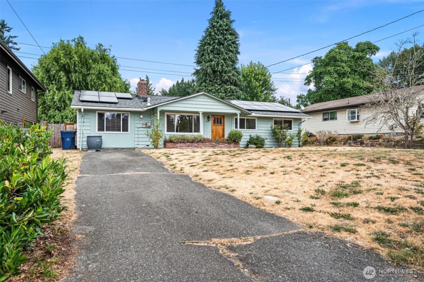 Property photo for 1423 212th Place Sw, Lynnwood photo 32