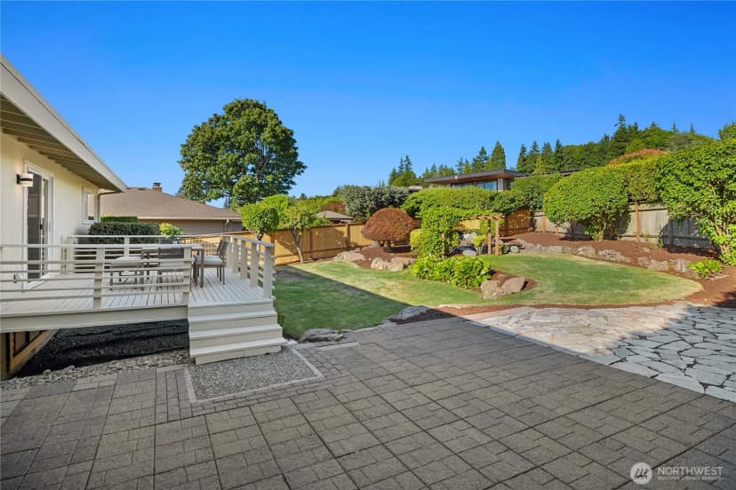 Property photo for 13711 Se Somerset Lane, Bellevue photo 19