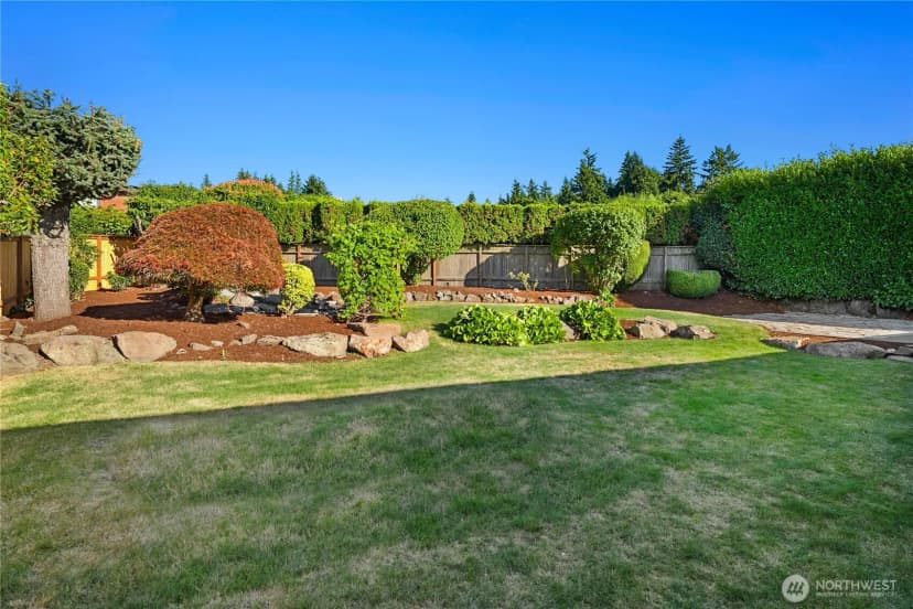 Property photo for 13711 Se Somerset Lane, Bellevue photo 18