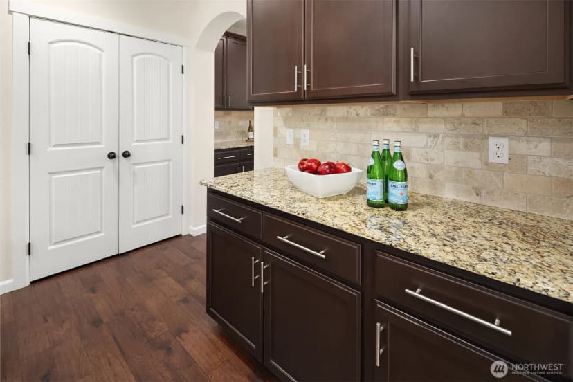 Property photo for 1630 Eagles Nest Place Se, North Bend photo 9