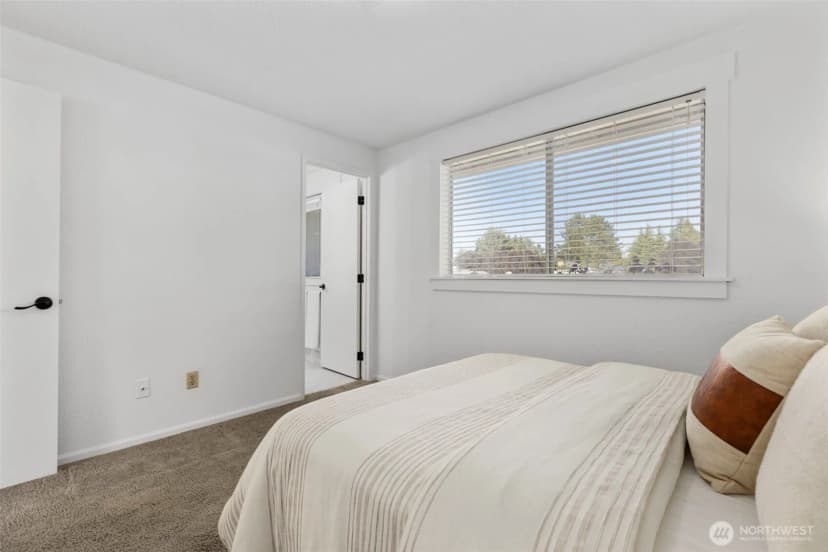Property photo for 14321 Se 258th Place, Kent photo 17