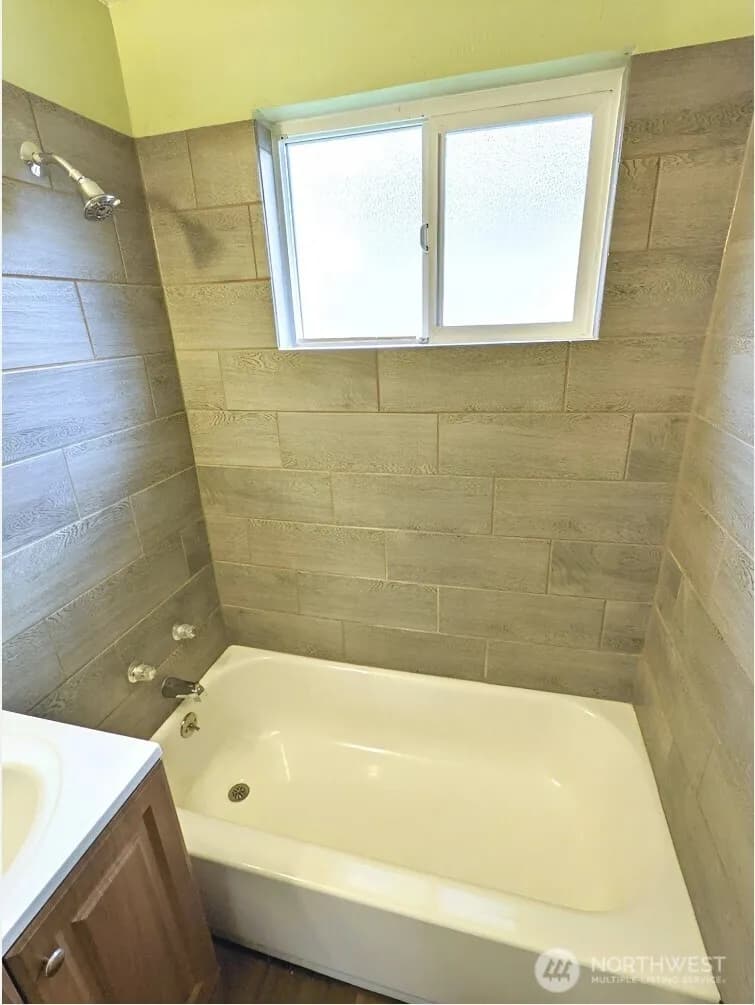 Property photo for 7410 Rainier Avenue S, Seattle photo 13