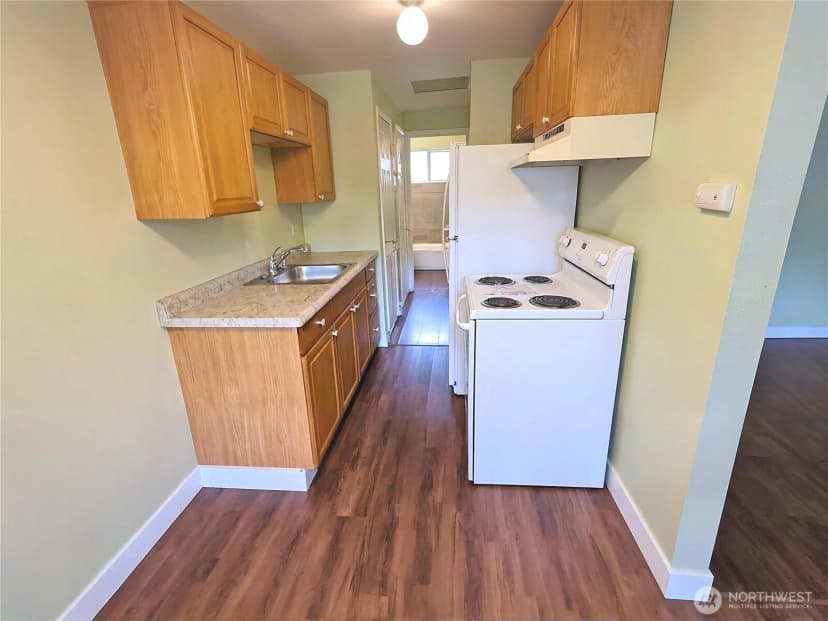 Property photo for 7410 Rainier Avenue S, Seattle photo 6