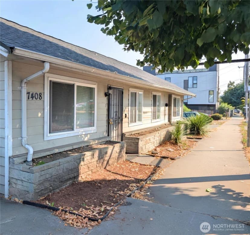 Property photo for 7410 Rainier Avenue S, Seattle