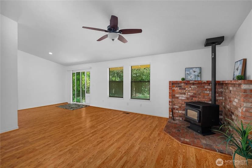 Property photo for 4833 27th Ave Court Se, Lacey photo 6