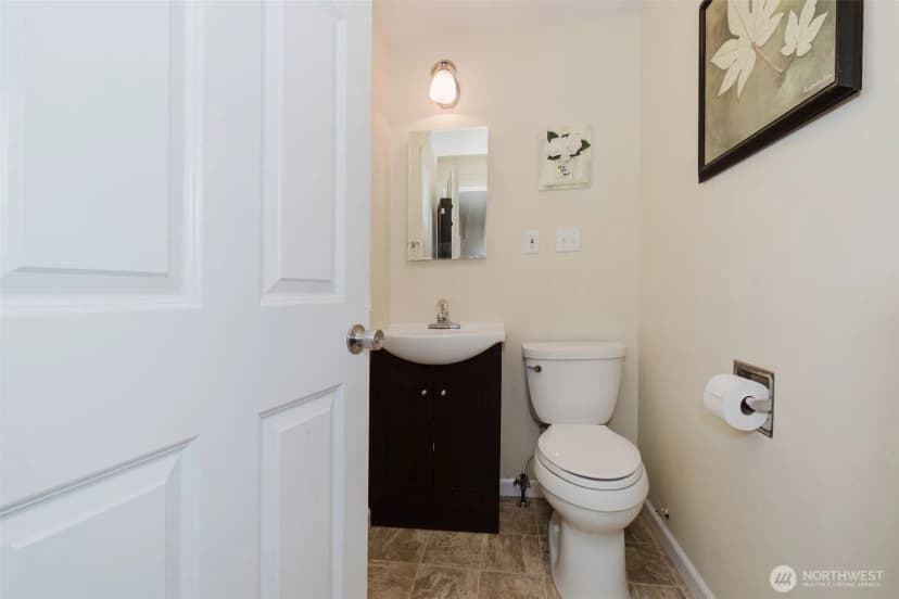 Property photo for 7029 Parkdale Drive Nw, Bremerton photo 20