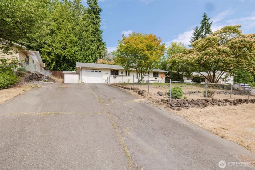 Property photo for 7029 Parkdale Drive Nw, Bremerton photo 31
